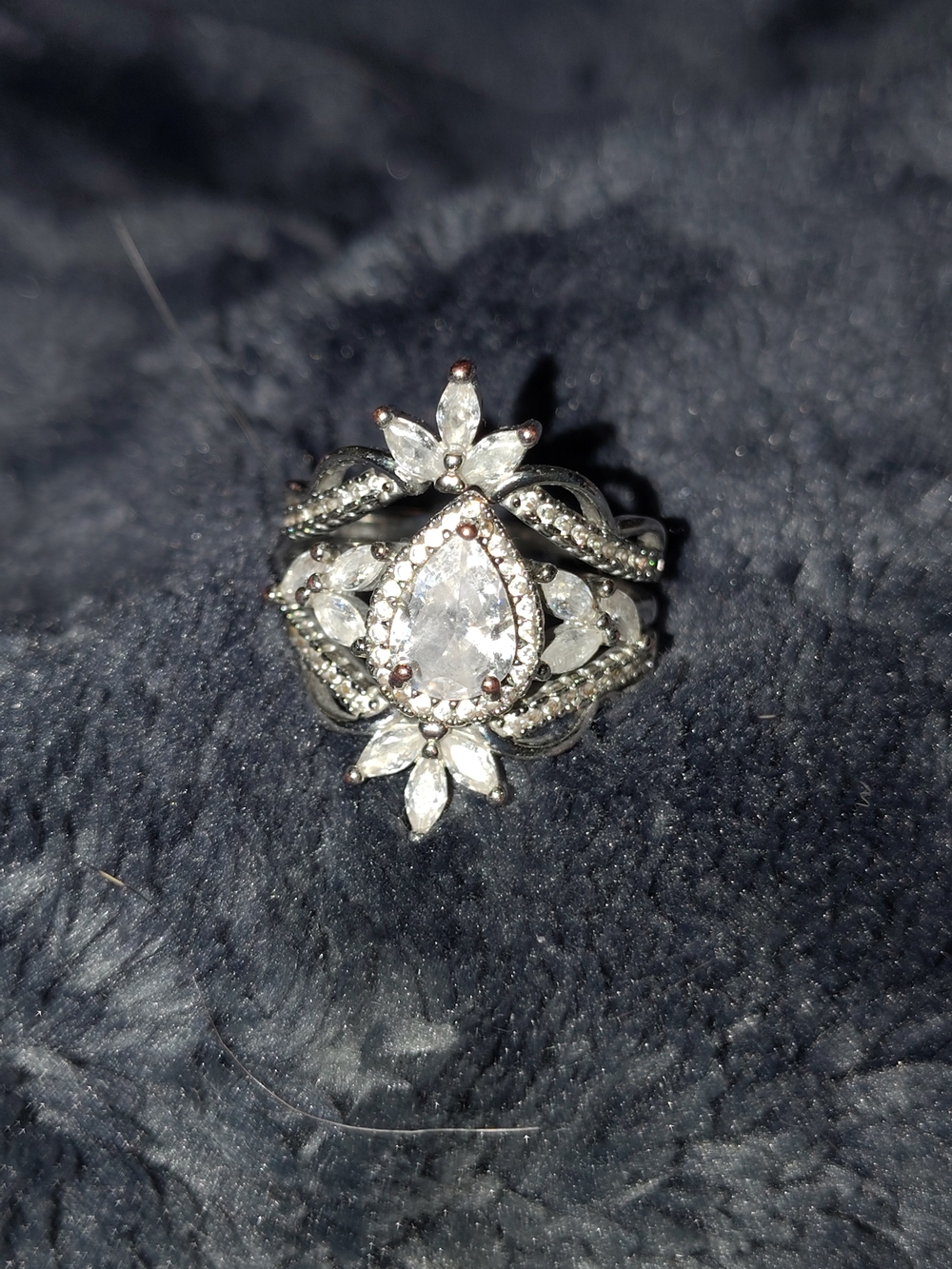 Silver-Tone Cubic Zirconia Teardrop Halo Floral 2pc Wedding Ring 7